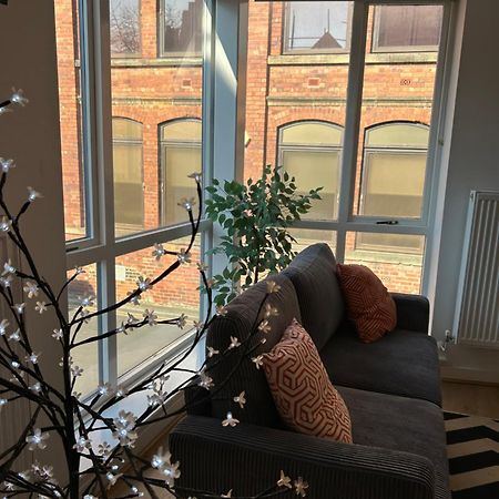 Central Leeds Townhouse With Private Roof Garden Sleeps 4 Kültér fotó