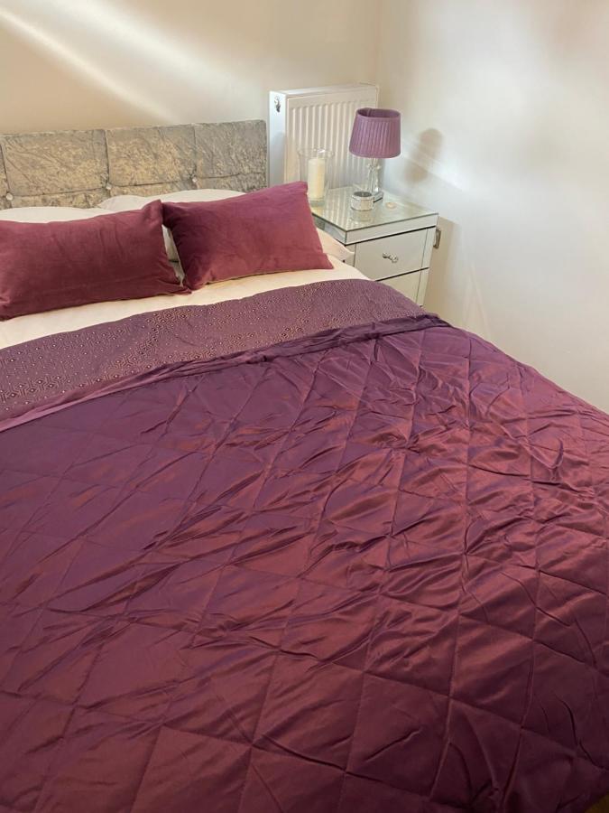 Central Leeds Townhouse With Private Roof Garden Sleeps 4 Kültér fotó