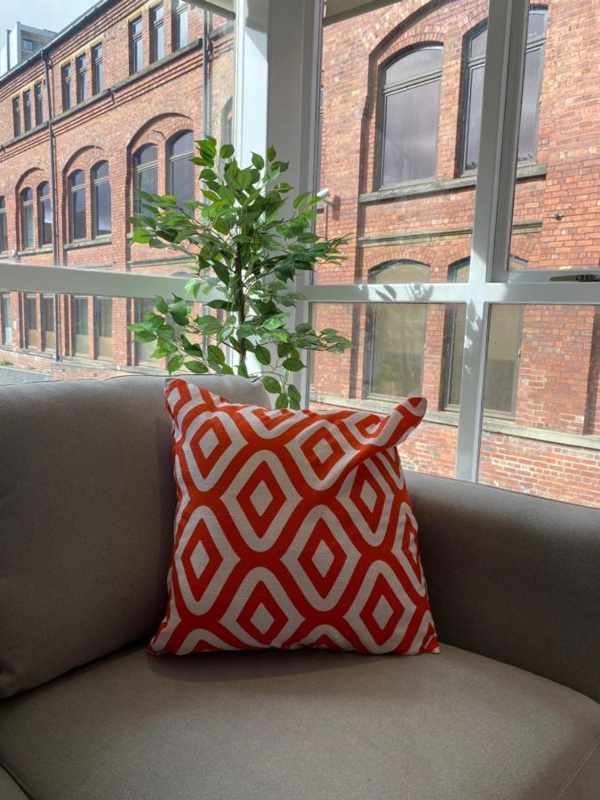 Central Leeds Townhouse With Private Roof Garden Sleeps 4 Kültér fotó